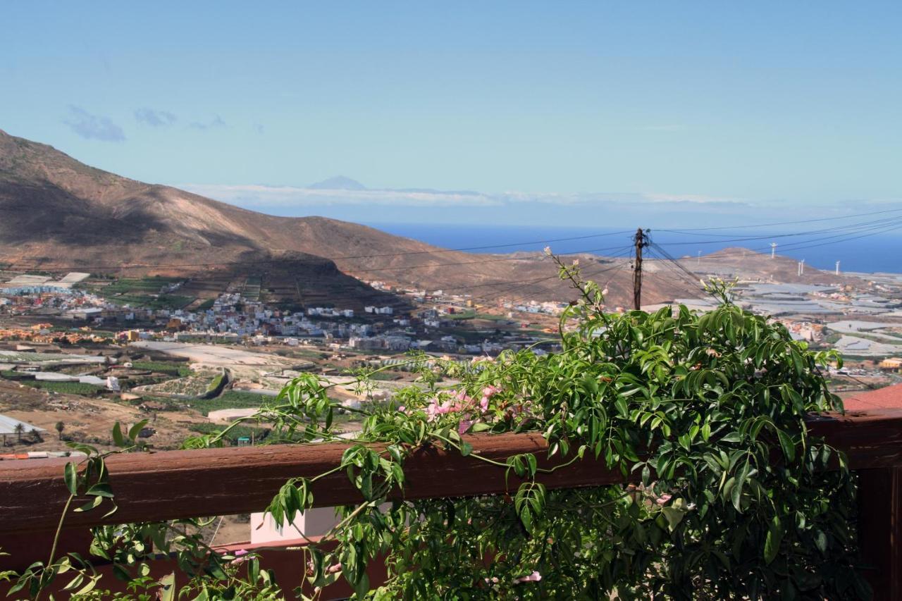 Tonono'S Village Santa Maria de Guia de Gran Canaria Exterior foto